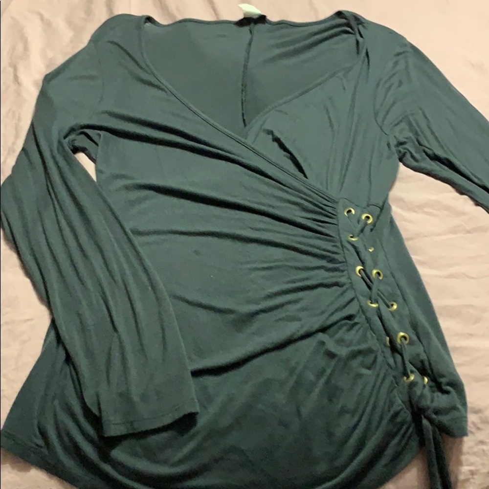 Venus open front long sleeve top